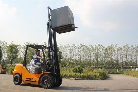 3000 kg dizel karşı denge 5000 mm asansör dizel motorlu çatal kaldırıcı