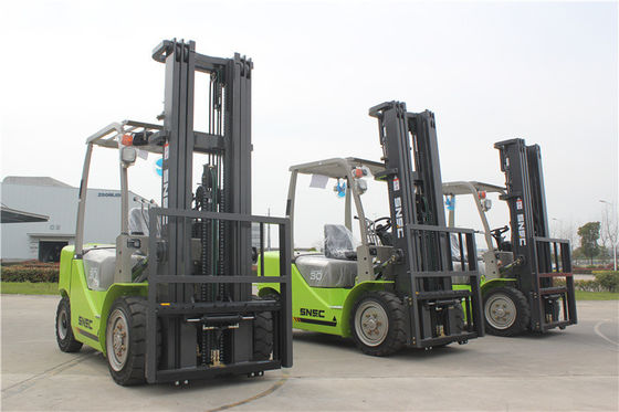 Xc490 Motoru Dizel Karşı Denge 3000kg Yan Değiştiricisi Forklift