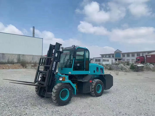 4x4 Forklift 3,5 Ton 5 Ton 7 Ton Uyumlu Çarpık Arazi Forklift