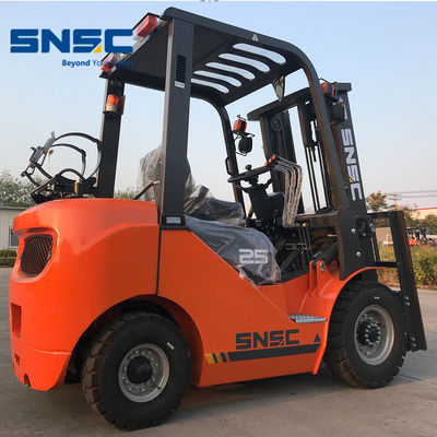FL25 LPG Gaz Forklift Japonya Nissan K25 LPG Forklift Kamyon SNSC