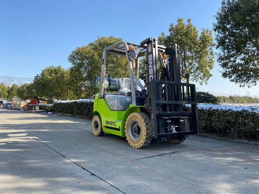 2 ton LPG Gaz Çatal Aracı 3000mm-7000mm Çatal Yakıtlı Çatal Araç