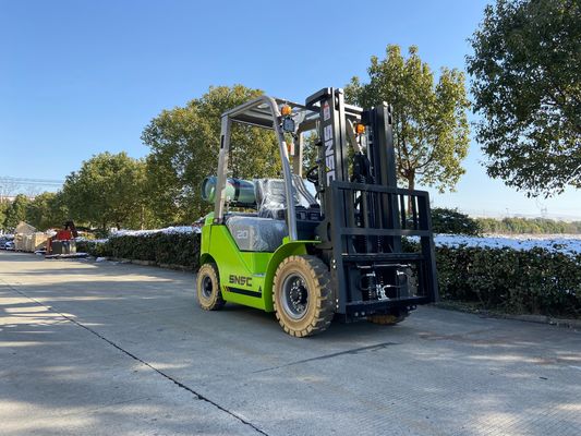 2 ton LPG Gaz Çatal Aracı 3000mm-7000mm Çatal Yakıtlı Çatal Araç