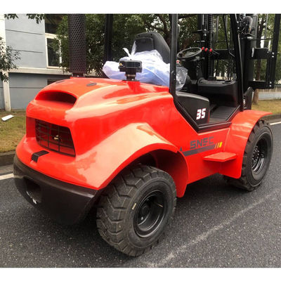 3.5 tonluk 4x4 Forklift Küçük Kaba Arazi Forklift FD35 Dizel Motoru