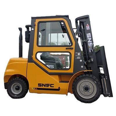 3.5 Ton Çarpık Arazi Forklift Duplex Triplex Mast Dizel Forklift