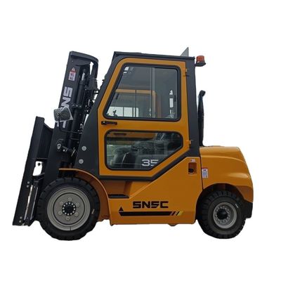 3.5 Ton Çarpık Arazi Forklift Duplex Triplex Mast Dizel Forklift