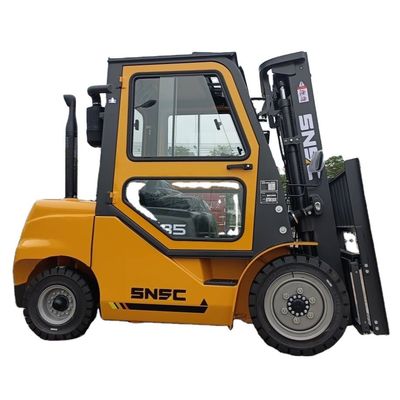 3.5 Ton Çarpık Arazi Forklift Duplex Triplex Mast Dizel Forklift