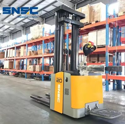 Apilador Stacker 1500kg 2000kg Oteller, giyim dükkanları için elektrikli yük kamyonu