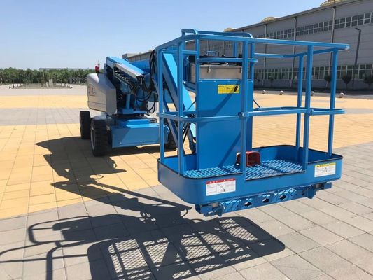 230 kg yük kendiliğinden hareket eden insan asansörü Gıda mağazası için eklemli insan asansörü
